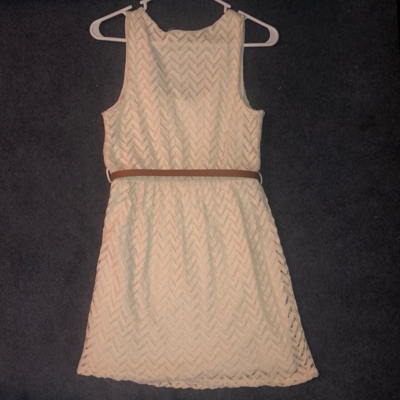 Dress - Picture 3 of 3